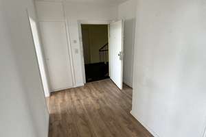 3 Zimmer Wohnung in Bonn-Tannenbusch mit 70 m² Wohnfläche – Schlesienstraße 19, 53119 Tannenbusch, Bonn – Vorschaubild 4