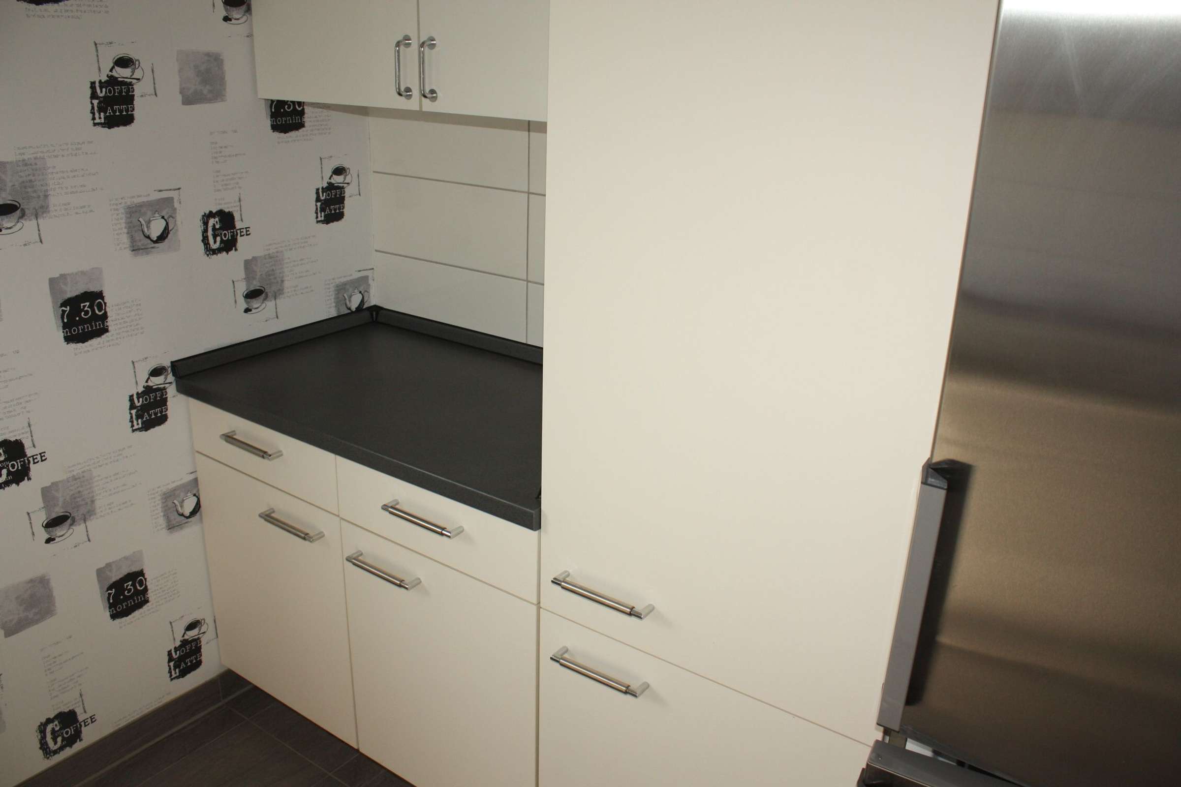 Ideal für Studenten: Moderne 3-Zimmer-Wohnung mit gemütlichem Balkon und praktischer Einbauküche 