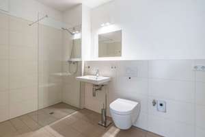 Helle 2,5-ZKB Mietwohnung  mit Balkon in Bockenheim – 60486 Bockenheim, Frankfurt am Main – Vorschaubild 7