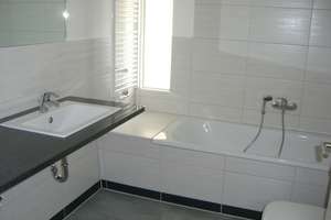 *Dachgeschossperle im Denkmalobjekt – lichtdurchflutet & mit Loggia*