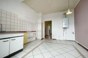 Großzügig geschnittene und leerstehende 3-Zimmer-Dachgeschosswohnung in urbaner Bilker Wohnlage! – Die vollständige Adresse der Immobilie erhältst du vom Anbieter., 40223 Bilk, Düsseldorf – Vorschaubild 14