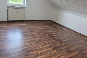 Großzügige 2-Zimmer-Wohnung in ruhigem 4-Parteien-Haus – Die vollständige Adresse der Immobilie erhältst du vom Anbieter., 93053 Oberisling-Graß, Regensburg – Vorschaubild 11