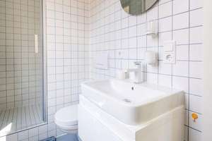 28096 HomeCompany Dresden Möbliert/Furnished 2-Zimmer Wohnung in Dresden-Blasewitz max. 2 Personen – Die vollständige Adresse der Immobilie erhältst du vom Anbieter., 1309 Friedrichstadt, Dresden – Vorschaubild 20