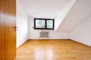 WOHNEN MIT WEITBLICK: CHARMANTE MAISONETTE IN STUTTGART-ZUFFENHAUSEN – Die vollständige Adresse der Immobilie erhältst du vom Anbieter., 70435 Zuffenhausen-Mitte, Stuttgart – Vorschaubild 5