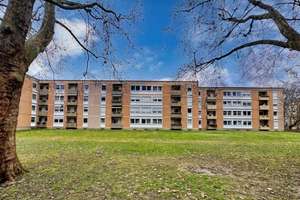 Geräumige 4-Zimmer-Wohnung mit 2 Balkonen und tollem Ausblick – 67069 Pfingstweide, Ludwigshafen am Rhein – Vorschaubild 2