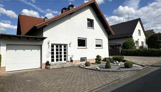 Bild von Attraktives 2 Familienhaus mit großen Garten in schöner Wohnlage von Idstein-Wörsdorf