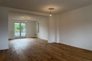 Modernisierte 3-Raum-ETW mit Balkon in absolut ruhiger Lage – 45149 Haarzopf, Essen – Vorschaubild 2
