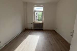 Modernisierte 3-Zimmer-Wohnung mit Einbauküche – Schöttlerstraße 17, 38122 Westliches Ringgebiet, Braunschweig – Vorschaubild 4