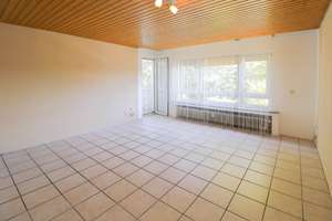 Helle 4-Zimmerwohnung mit Balkon in ruhiger Lage in Mönchengladbach-Wickrath – Die vollständige Adresse der Immobilie erhältst du vom Anbieter., 41189 Wickrath-Mitte, Mönchengladbach – Vorschaubild 3