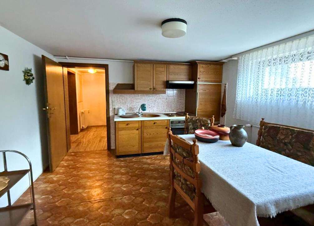 Immobilie in Hiddenhausen - Großzügiges Einfamilienhaus im Hiddenhausener Ortsteil Schweicheln-Bermbeck mit Erbpacht - Bild 1