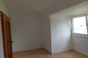 Wohnen mit Charakter: 2-Zimmer-DG-Wohnung in Pforzheim – Keplerstraße 42, 75175 Südoststadt, Pforzheim – Vorschaubild 5