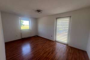 Alltagstaugliche 3-Zimmer-Wohnung in Augsburg – Hirblinger Straße 251, 86156 Bärenkeller, Augsburg – Vorschaubild 2