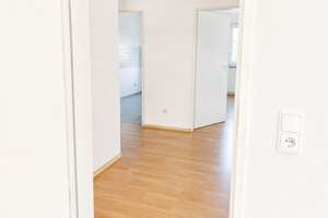 2-Zimmer-Wohnung in Regensburg – Karl-Stieler-Straße 80, 93051 Kumpfmühl-Ziegetsdorf-Neuprüll, Regensburg – Vorschaubild 2