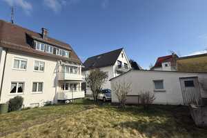 BIETERVERFAHREN-Vielseitiges 3-Parteienhaus mit Modernisierungspotential – Ideal für Kapitalanleger – Bodenseekreis – Vorschaubild 2