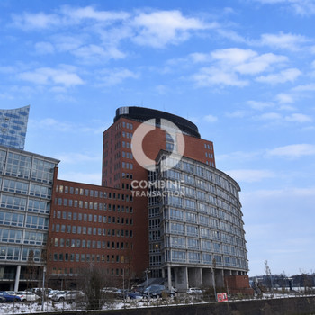 Modernes Büro an der Elbphilharmonie