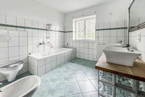 Exklusiver Reetdachtraum | 275qm2 – 7 Zimmer | SYLT vor der Tür | Sauna, EBK., Whirpool uvm. – Die vollständige Adresse der Immobilie erhältst du vom Anbieter., 25924 Emmelsbüll-Horsbüll – Vorschaubild 18