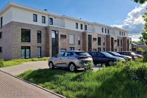 Neuwertige Dachgeschoss-Wohnung aus 2025 mit 2 Zimmer und Dachterrasse in Oldenburg / Eversten – Die vollständige Adresse der Immobilie erhältst du vom Anbieter., 26131 Eversten, Oldenburg (Oldenburg) – Vorschaubild 1