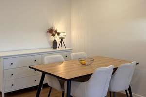 Vollmöbilierte, stilvolle 2-Zimmer-Wohnung in Regensburg zu vermieten – Posener Straße 39, 93057 Konradsiedlung-Wutzlhofen, Regensburg – Vorschaubild 2