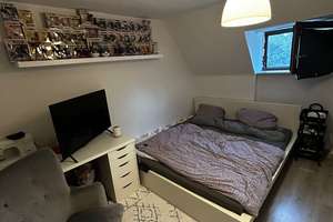Wohnen mit Charakter: Gepflegtes Reihenmittelhaus in Lübeck – Bardowieker Weg 33, 23568 Schlutup, Lübeck – Vorschaubild 13