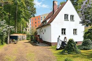 Hälftiger, ideeller Miteigentumsanteil an einem Einfamilienhaus in Potsdam – Waldhornweg 16, 14480 Am Stern, Potsdam – Vorschaubild 2