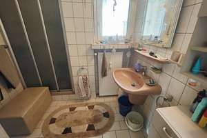 ***Freistehend, mit Einliegerwohnung, Garage, ruhige Sackgassenlage*** – Holmbacherstr. 0, 32839 Steinheim – Vorschaubild 17