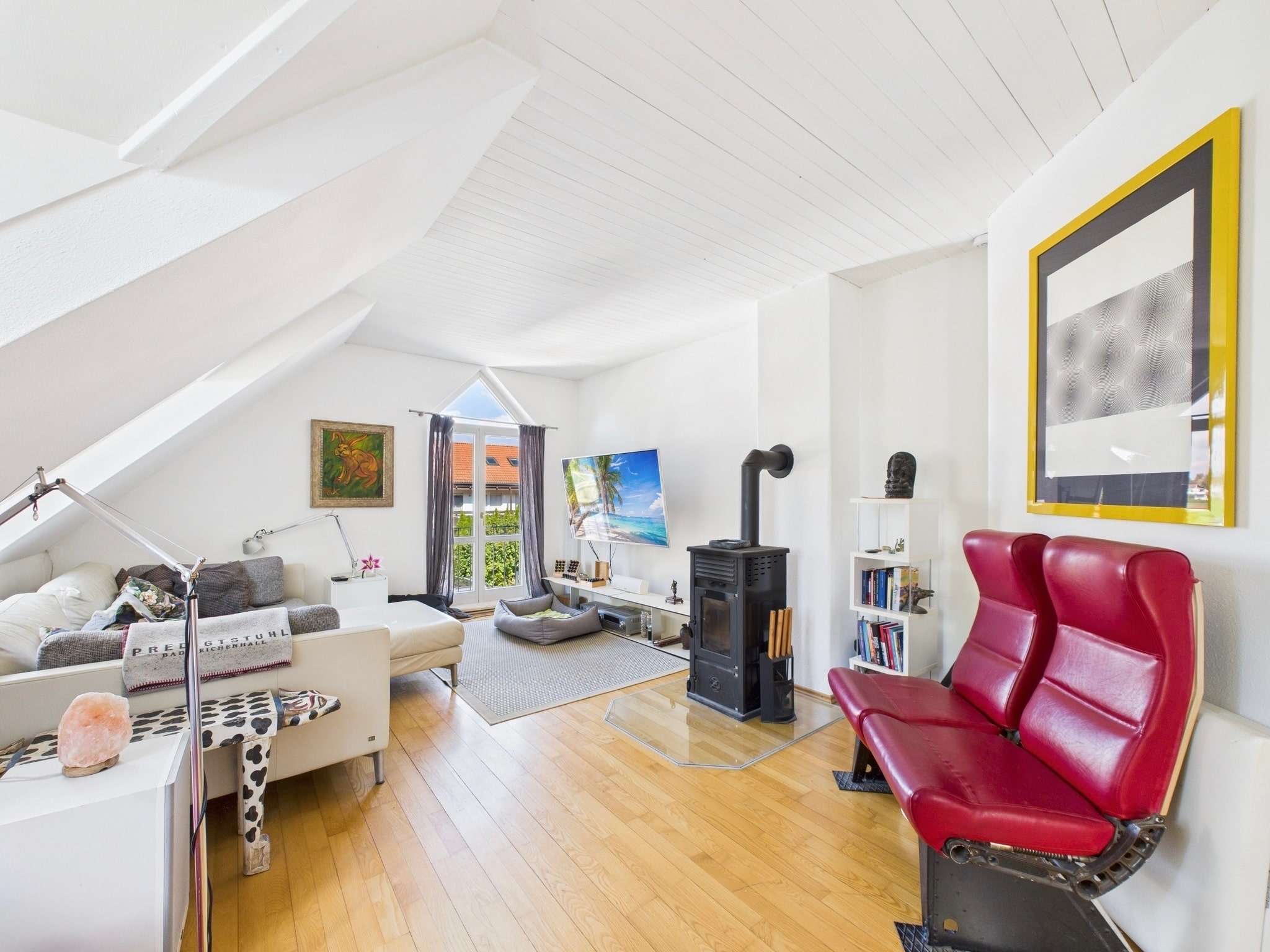 Immobilie in Utting am Ammersee - Haus im Haus in Utting – Großzügiges Wohnen mit Einliegerwohnung und Panorama - Bild 0