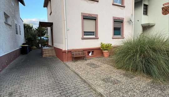 Bild von Charmantes Zweifamilienhaus mit schönem Garten