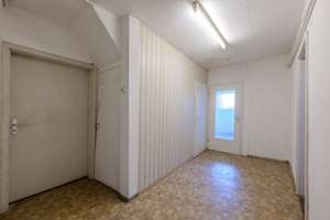Großzügiges Wohn- und Geschäftshaus mit Potenzial am Erwin-Schöttle-Platz – Die vollständige Adresse der Immobilie erhältst du vom Anbieter., 70199 Heslach, Stuttgart – Vorschaubild 12