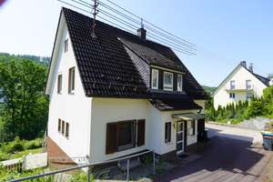 Zweifamilienhaus in ruhiger Lage von Siegen Trupbach – Die vollständige Adresse der Immobilie erhältst du vom Anbieter., 57072 Seelbach, Siegen – Vorschaubild 10