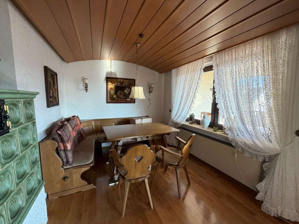 Immobilie in Hofgeismar - Zwei- bis Dreifamilienhaus in Hofgeismars exklusivster Lage - Bild 4