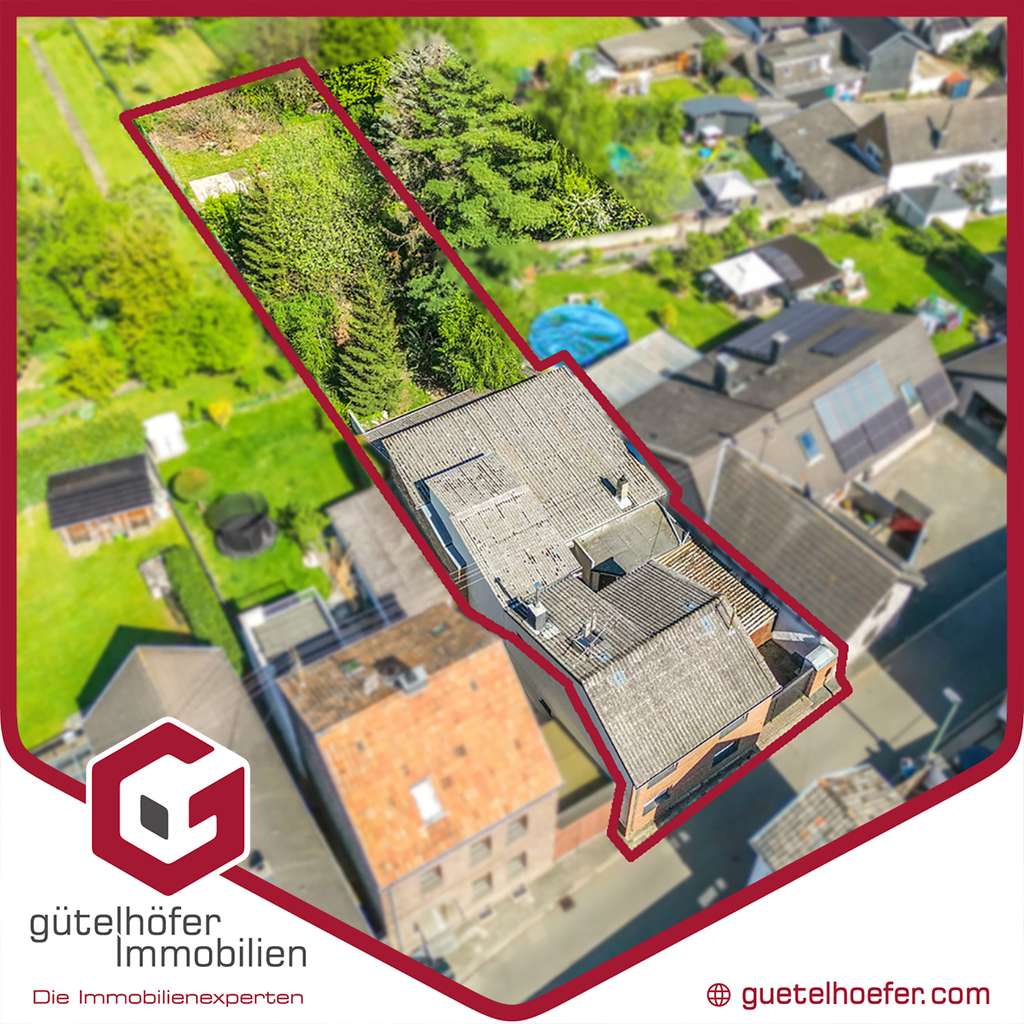 Bezugsfreies Einfamilienhaus auf 1.224m² Grund mit Innenhof und Modernisierungsbedarf in Schwerfen