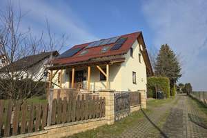 Einfamilienhaus mit Doppelgarage und Keller - einzugsbereit – Die vollständige Adresse der Immobilie erhältst du vom Anbieter., 4651 Bad Lausick – Vorschaubild 2
