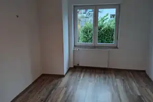 Großzügiges Einfamilienhaus mit ggf. zusätzlichem Baugrundstück, frisch renoviert, sofort verfügbar – Schartstr. 3, 52224 Aachen (Kreis) – Vorschaubild 23