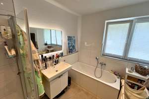 Hochwertige 3-Zimmer-Wohnung mit zwei Bädern und Balkon – Legrandallee 27, 45355 Bochold, Essen – Vorschaubild 12