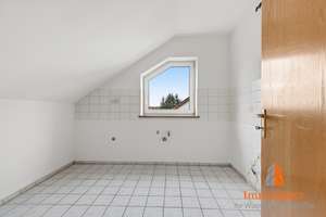 Lichtdurchflutete 2-Zimmer-Dachgeschosswohnung mit Balkon und Garage – Die vollständige Adresse der Immobilie erhältst du vom Anbieter., 86470 Thannhausen – Vorschaubild 8