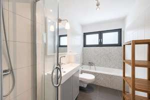 Helles Split-Level-Reiheneckhaus mit Garten und viel Platz für die ganze Familie – Die vollständige Adresse der Immobilie erhältst du vom Anbieter., 69118 Ziegelhausen, Heidelberg – Vorschaubild 8