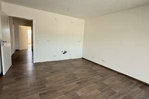 3-Zimmer-Dachgeschosswohnung mit Aufzug – Heinestraße 9b, 17213 Malchow – Vorschaubild 2