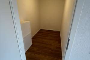 Bezugsfrei- Gepflegte 2-Zimmer Wohnung mit Balkon – Düsseldorfer Landstraße 76E, 47249 Buchholz, Duisburg – Vorschaubild 3