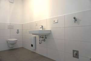 Neu ausgebautes Dachgeschoss!
2-Zi-Wohnung mit Einbauküche in Bramfeld! – Olewischtwiet 41 a, 22177 Bramfeld, Hamburg – Vorschaubild 14