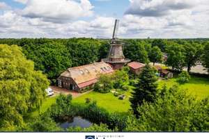 Historische Mühle mit Reetdach-Wohnhaus auf herrschaftlichem Grundstück! – Die vollständige Adresse der Immobilie erhältst du vom Anbieter., 26629 Großefehn – Vorschaubild 1