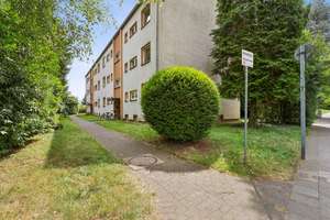 Wohnung mit Südost-Balkon in Düsseldorf-Gerresheim – Die vollständige Adresse der Immobilie erhältst du vom Anbieter., 40625 Ludenberg, Düsseldorf – Vorschaubild 2