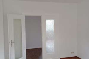 Schöne Altbauwohnung in Duisburg-Röttgersbach – Kaiser-Friedrich-Str. 162, 47169 Marxloh, Duisburg – Vorschaubild 4