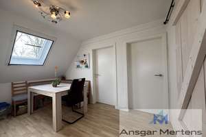 (M)EIN Zweifamilienhaus in MG-Kothausen
Wohnlichkeit auf ca. 120 m² inkl. Doppelgarage & Gartenoase – Kothausen 38, 41179 Rheindahlen-Land, Mönchengladbach – Vorschaubild 19