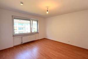 Renoviert ! 3-Zimmer-Wohnung mit Balkon und Einbauküche in Wuppertal- Ronsdorf – Die vollständige Adresse der Immobilie erhältst du vom Anbieter., 42369 Ronsdorf, Wuppertal – Vorschaubild 8