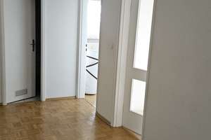 München-Hasenbergl: Helle 3-Zimmer-Wohnung mit Balkon – Die vollständige Adresse der Immobilie erhältst du vom Anbieter., 80933 Lerchenau-Ost, München – Vorschaubild 9