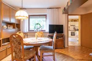 Zweifamilienhaus mit Charme und Potenzial in Leverkusen-Manfort – Leverkusen – Vorschaubild 2