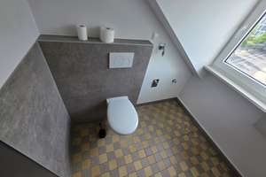 Innenstadtlage - sehr schöne renovierte 3-ZKB, 81m² (102m²) Dachgeschoss-Wohnung, EK, 2 Bäder  – Lutherstr 11, 34117 Nord (Holland), Kassel – Vorschaubild 12