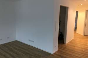 4-Zimmer-Wohnung mit Balkon in Bayreuth – Erlanger Str. 38, 95444 Altstadt, Bayreuth – Vorschaubild 7