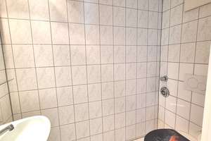 Schöne bezugsfreie Maisonettewohnung in Köln-Porz-City – Die vollständige Adresse der Immobilie erhältst du vom Anbieter., 51143 Porz (Ortsteil), Köln – Vorschaubild 9