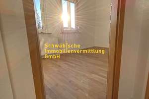 Mehrfamilienhaus, sehr gute Mieteinnahmen, Entwicklungspotenzial vorhanden